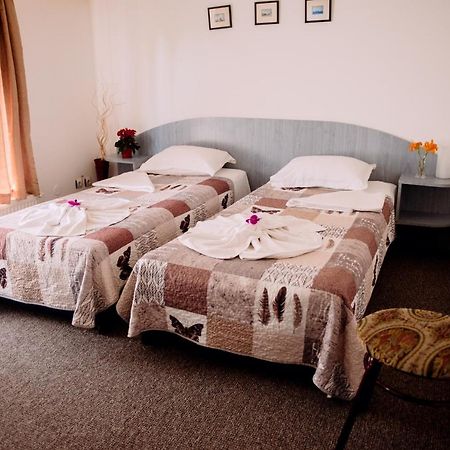 Casa Mica Guesthouse 부쿠레슈티 외부 사진